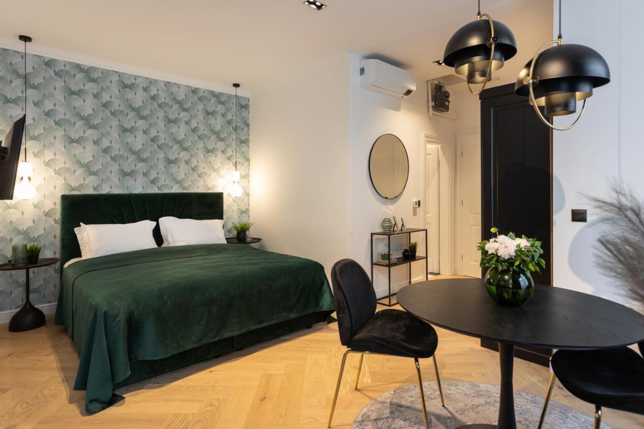 Pierrot & Pierrette Mesnicka Apartment Загреб Екстериор снимка