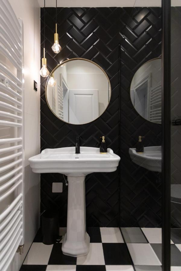 Pierrot & Pierrette Mesnicka Apartment Загреб Екстериор снимка