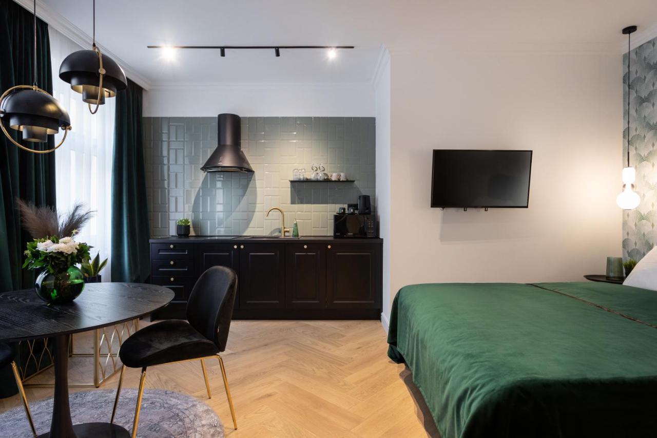 Pierrot & Pierrette Mesnicka Apartment Загреб Екстериор снимка