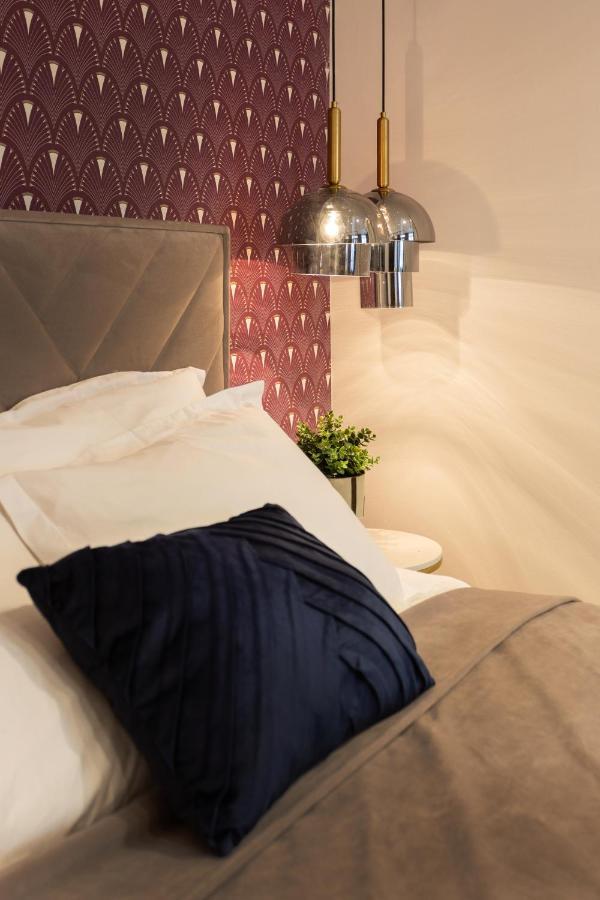 Pierrot & Pierrette Mesnicka Apartment Загреб Екстериор снимка