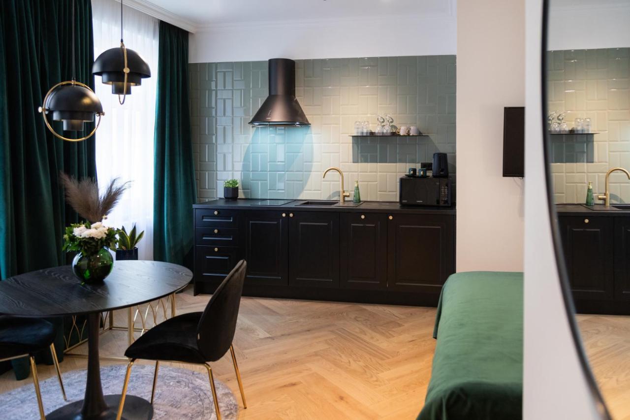 Pierrot & Pierrette Mesnicka Apartment Загреб Екстериор снимка