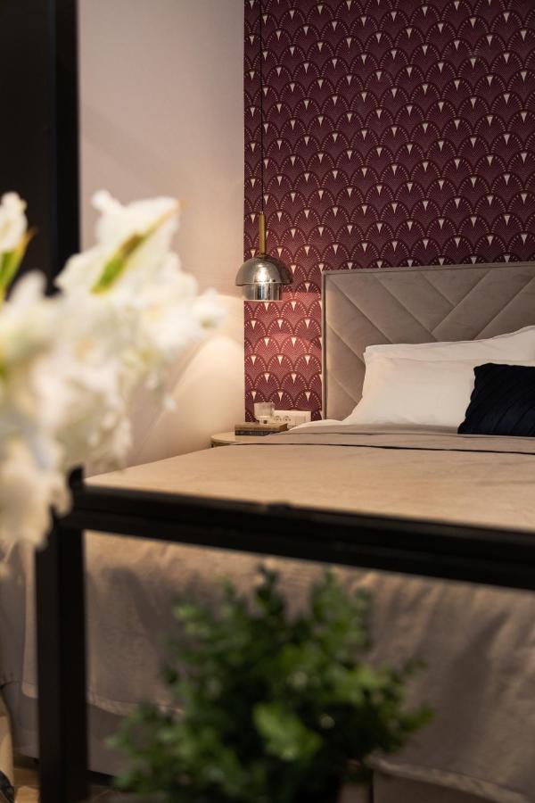 Pierrot & Pierrette Mesnicka Apartment Загреб Екстериор снимка